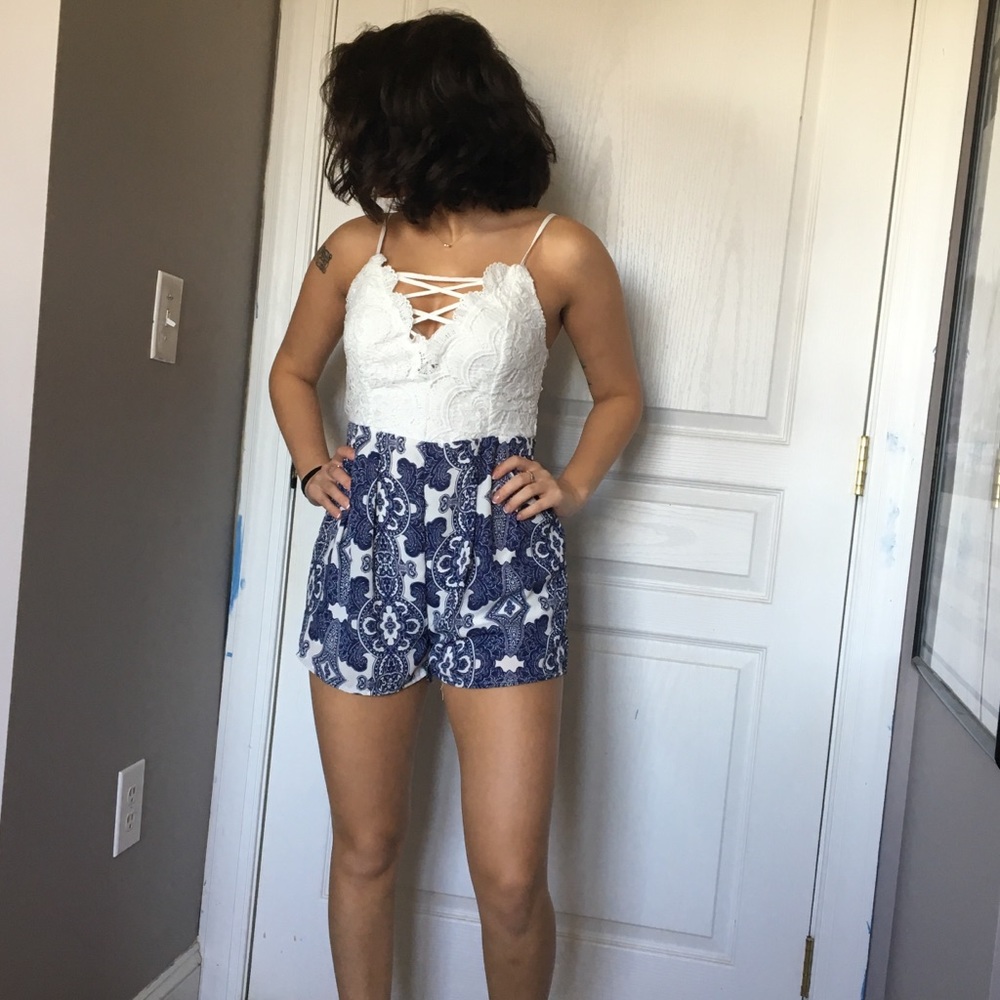 Patterned romper